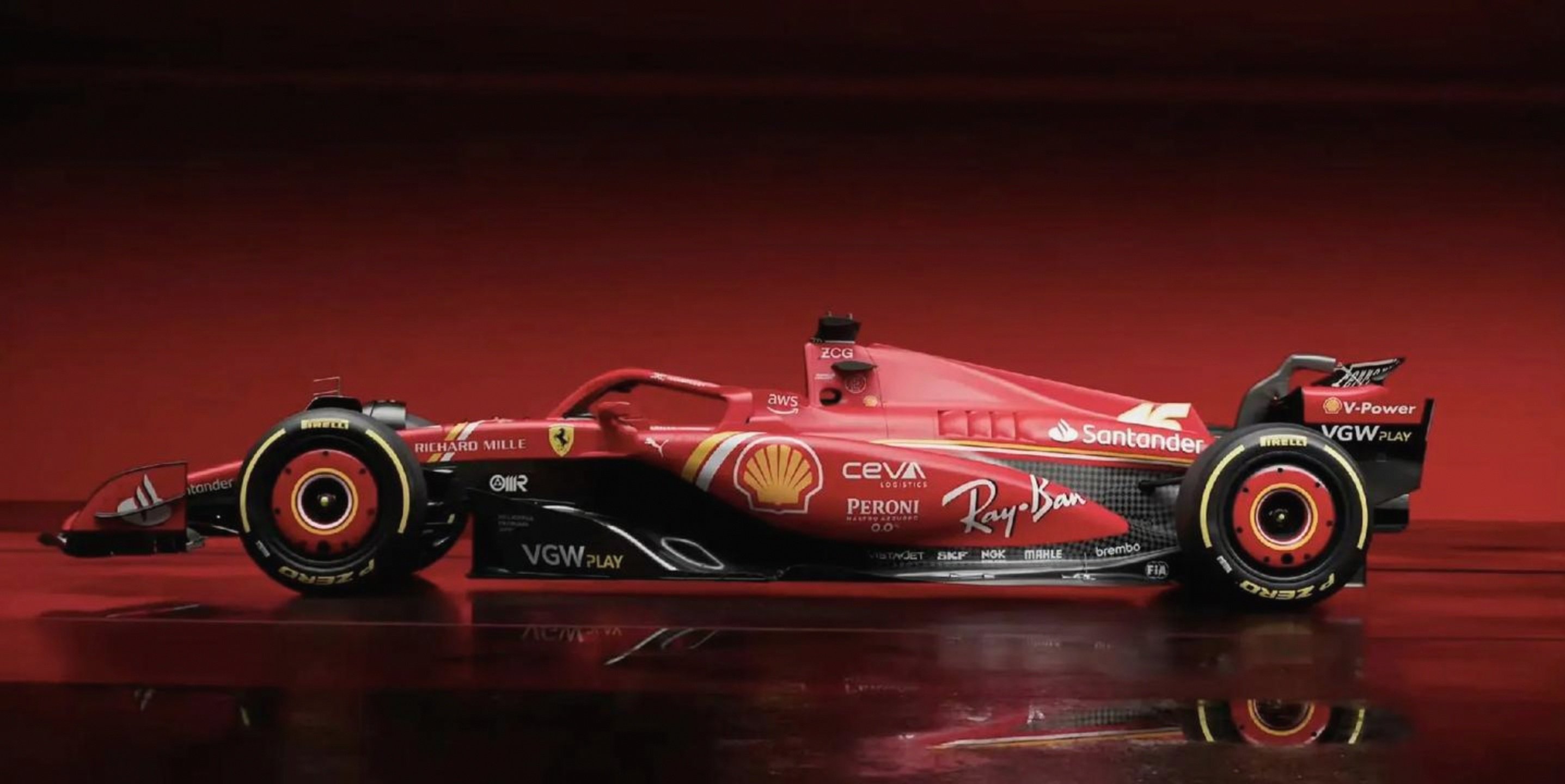 开云体育入口-关于迈凯伦逆转法拉利，汉密尔顿点燃赛场的信息