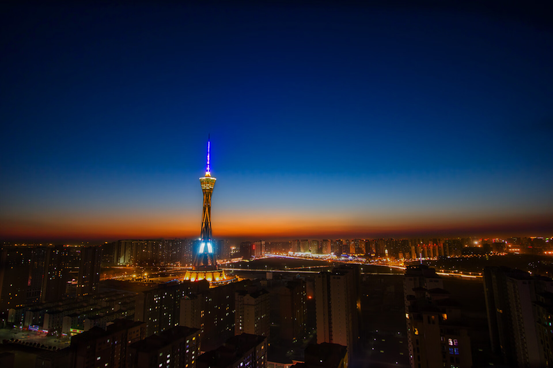 秒针停摆,孔德三分钟的任意球,轰塌了整座圣西罗的时钟