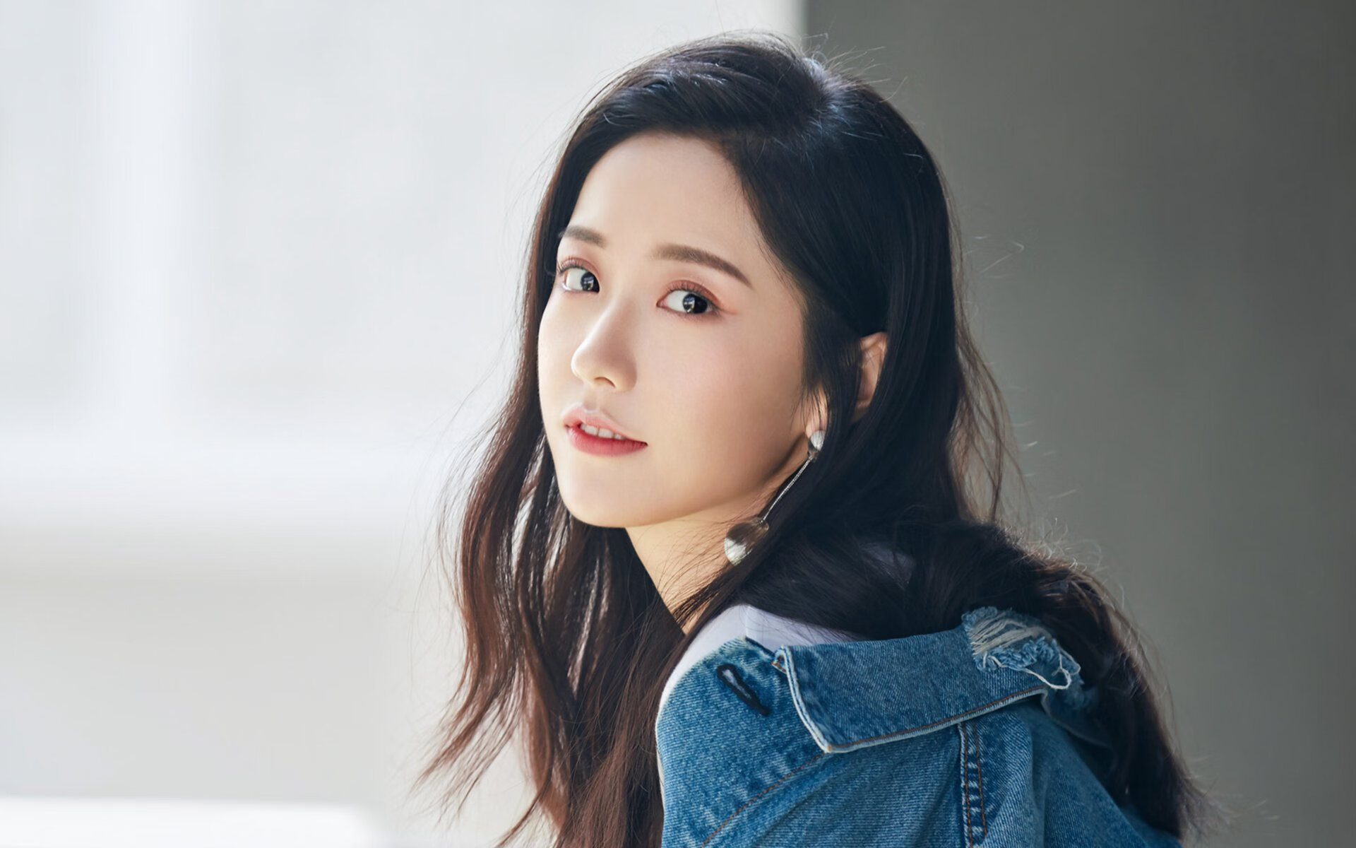 开云体育入口-铁蹄震彻绿色海洋，在摩洛哥与贝蒂斯的纷飞战火中，厄德高以优雅刀锋为自己正名